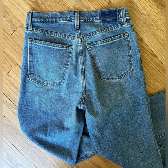 Abercrombie & Fitch 90s Straight Ultra High Rise Jeans 28/6L - Picture 6 of 7